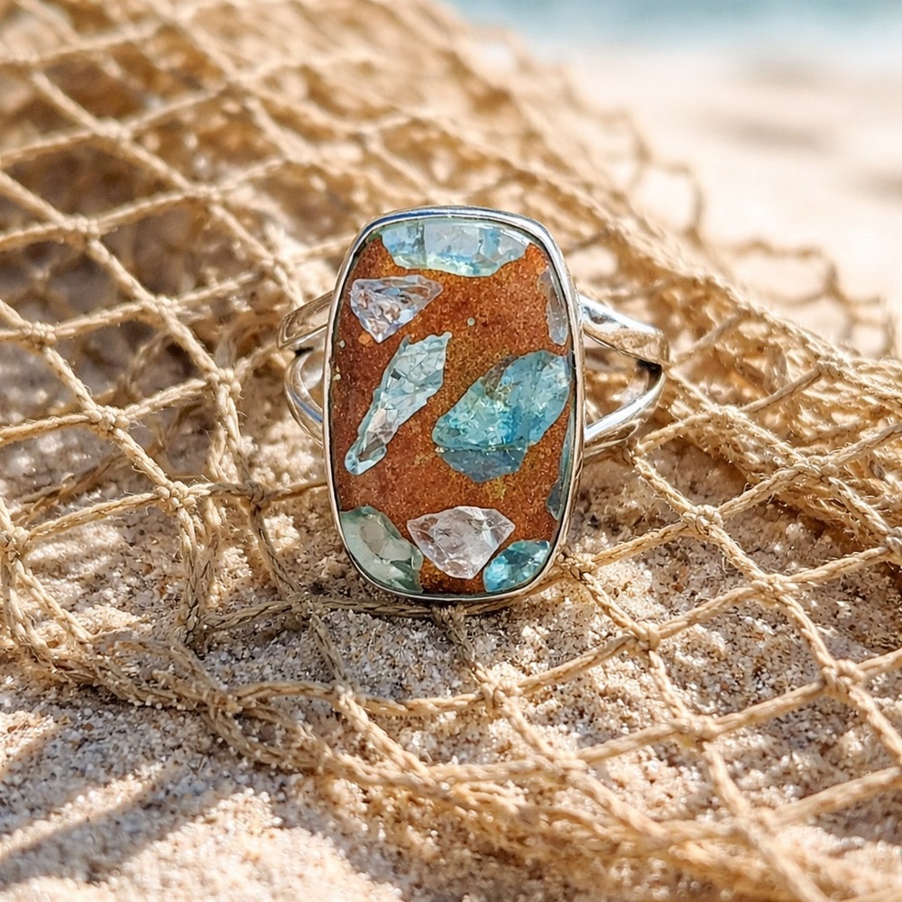 Beautiful Strawberry Quartz & Apatite Ring